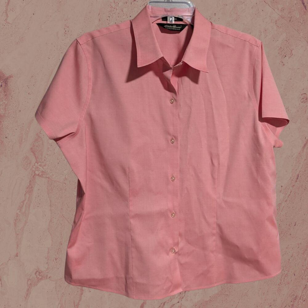 Eddie Bauer pastel pink stretch button down shirt 🌸